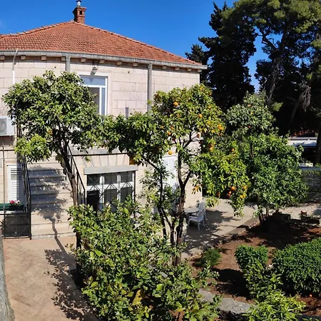 Arancia Appartement *